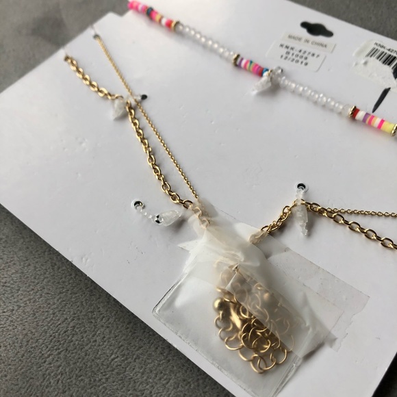 Set of 3 ~ Tropical Layered Necklaces - Picture 5 of 6